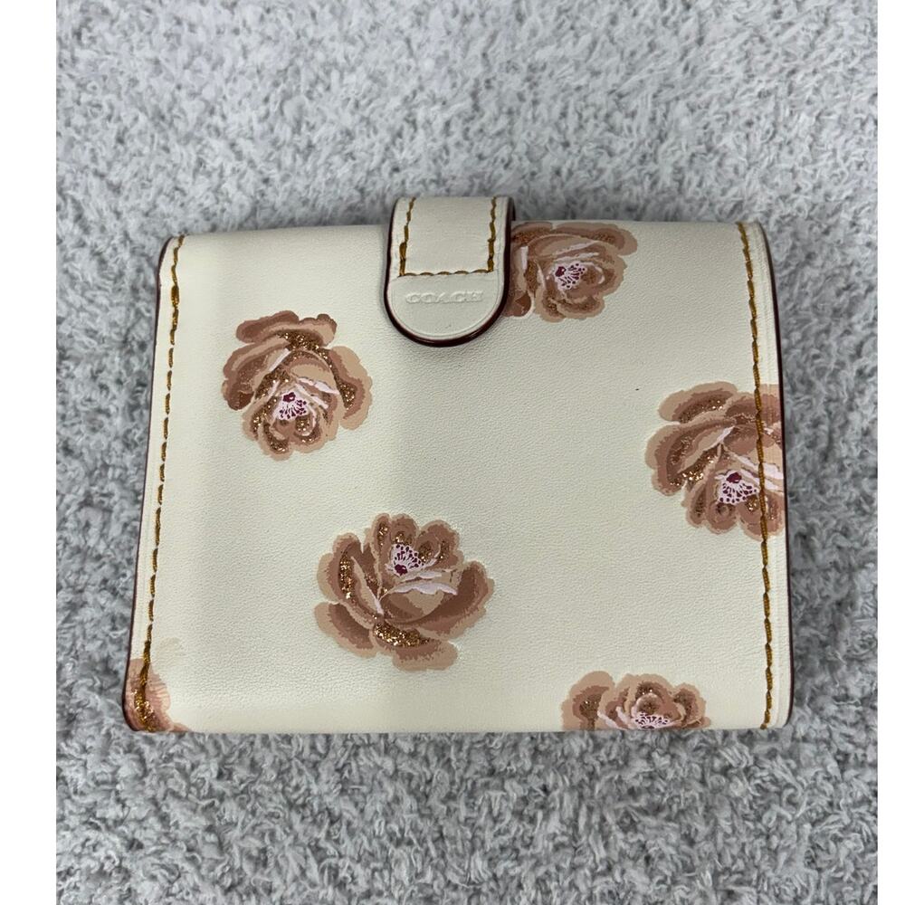 Coach Cream Leather Floral Small Flap Wallet D1880 #76946 - Picture 2 of 10
